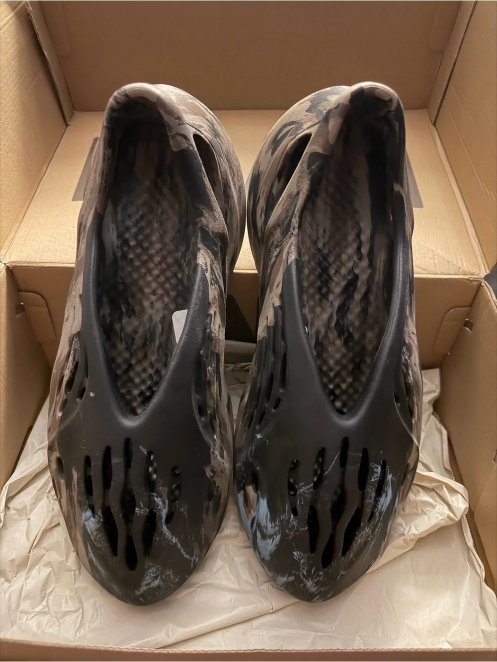 Yeezy MX Brown Blue Foam Runners